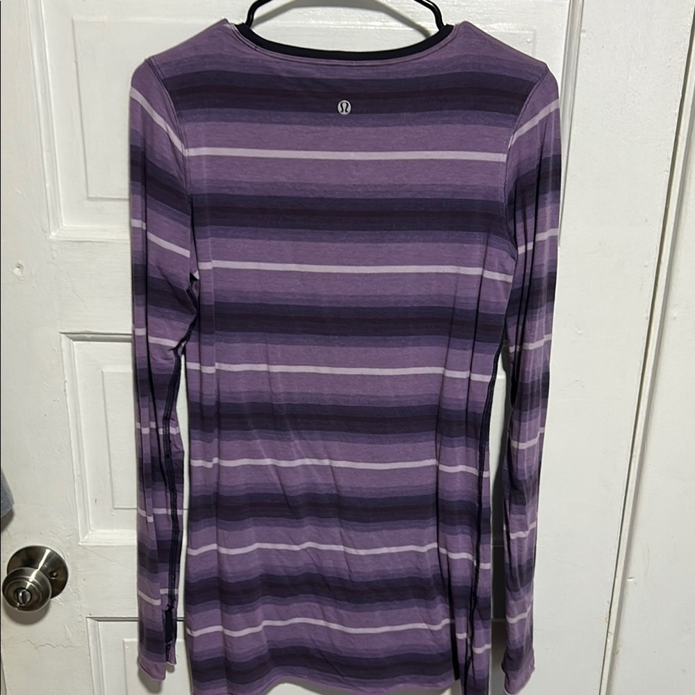 Purple Fitted Long Sleeve Tee with Gradient Stripes - Picture 4 of 4